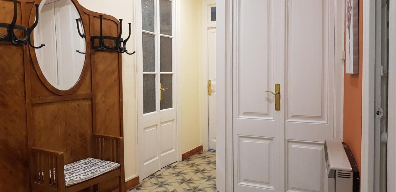 Piso Romantico Y Espacioso Tremp Exterior foto